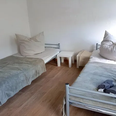 Daire Charming Flat In Schönebeck